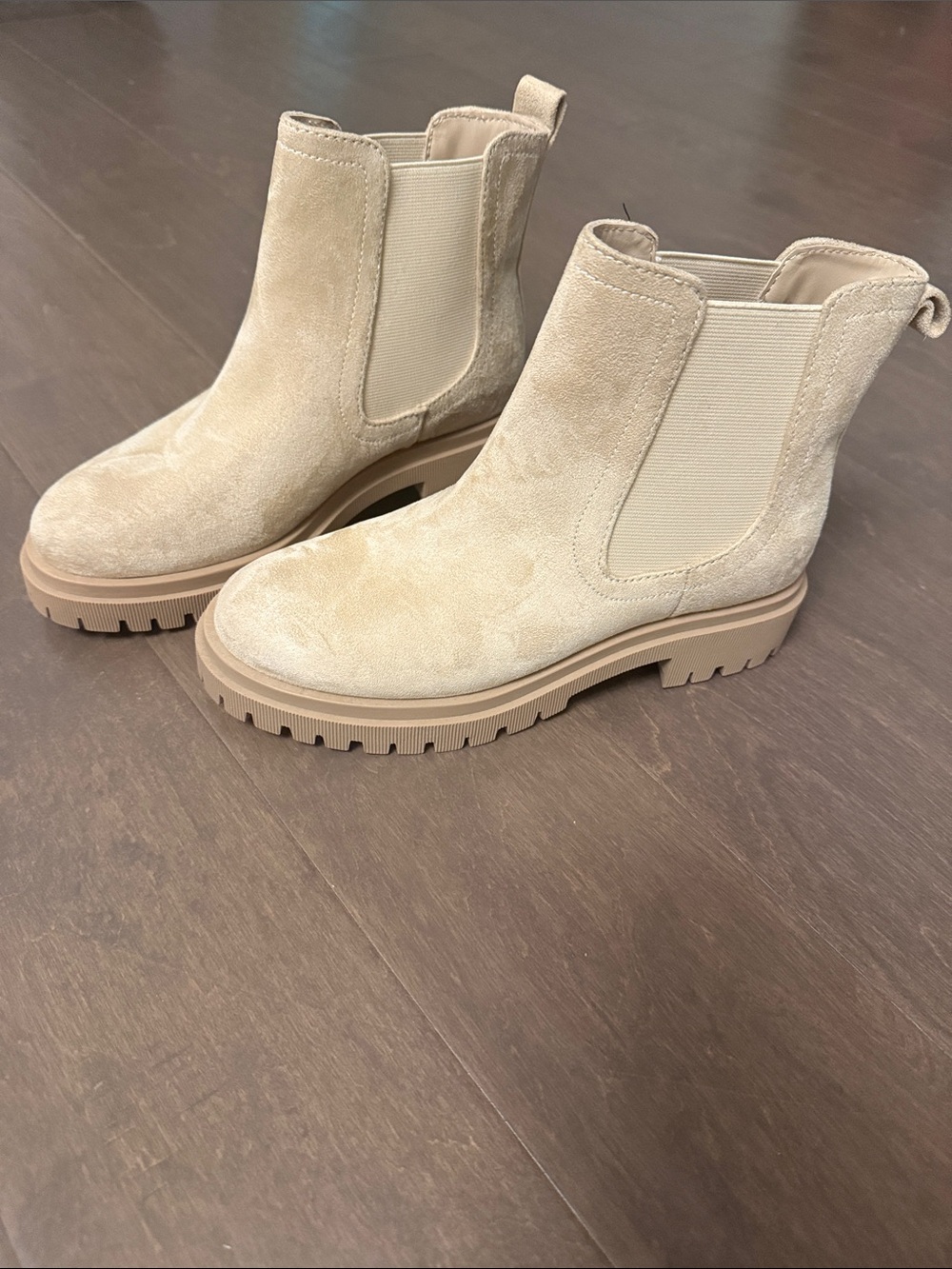 Old Navy Cream Suede Chelsea Lug Ankle Boots